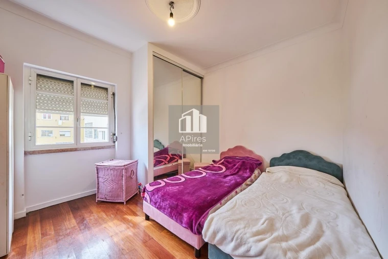 Apartamento T3 para Venda em Almada, Cova da Piedade, Pragal e Cacilhas Foto 10