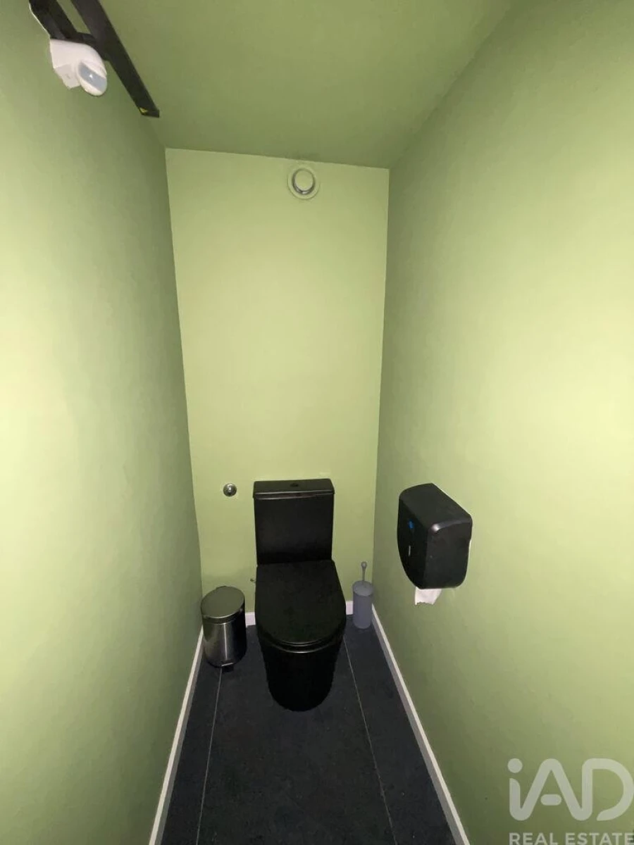 Loja para Arrendamento em Arroios Foto 11