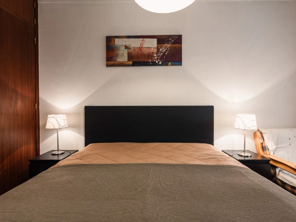 Apartamento T1 para Venda em Buarcos Foto 6