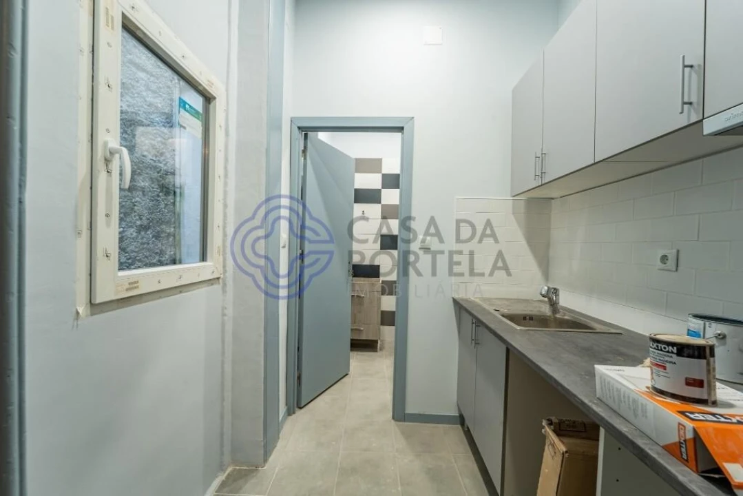 Prédio para Venda em Cedofeita, Santo Ildefonso, Sé, Miragaia, São Nicolau e Vitória Foto 16