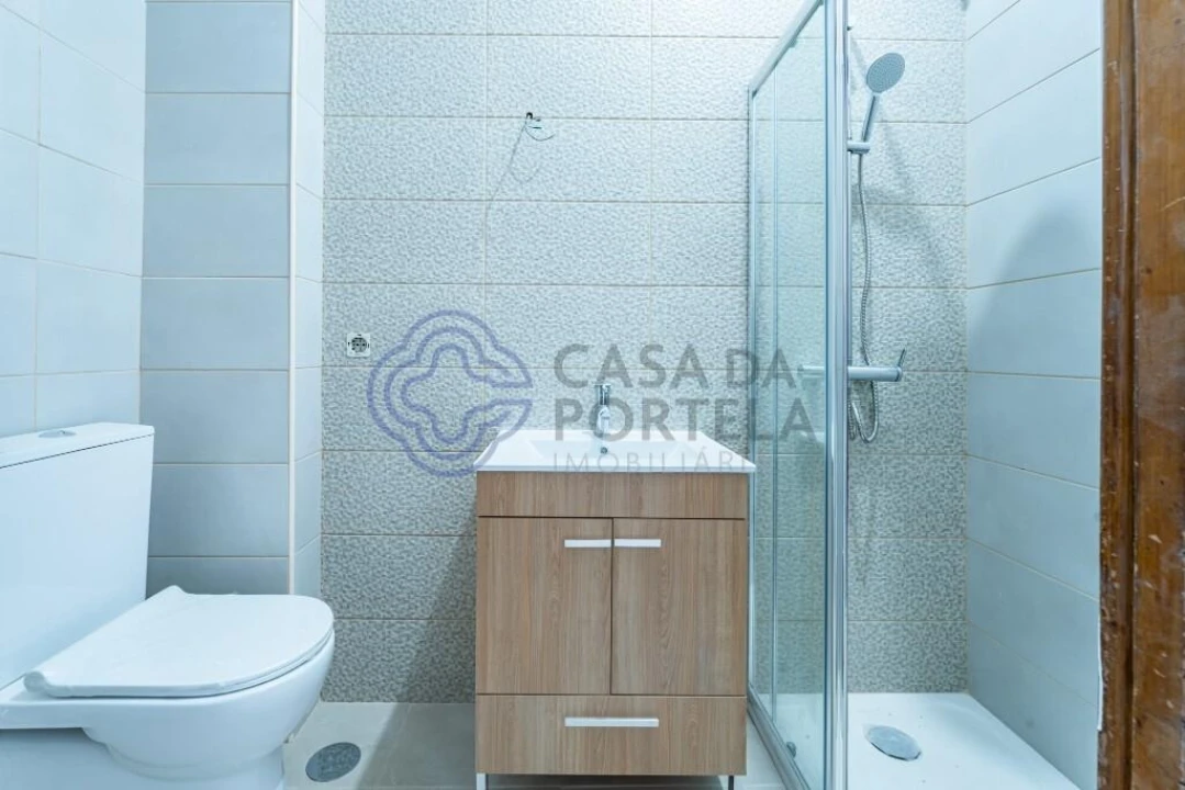 Prédio para Venda em Cedofeita, Santo Ildefonso, Sé, Miragaia, São Nicolau e Vitória Foto 12