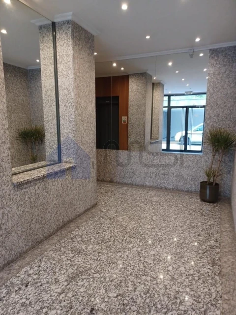 Apartamento T1 para Venda em Lordelo do Ouro e Massarelos