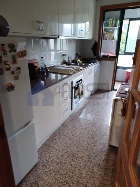 Apartamento T1 para Venda em Lordelo do Ouro e Massarelos