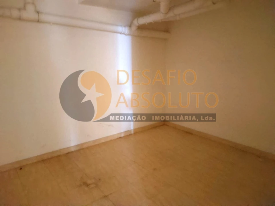 Garagem para Venda em Setubal (São Sebastião) Foto 15