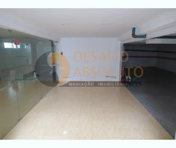 Garagem para Venda em Setubal (São Sebastião) Foto 4