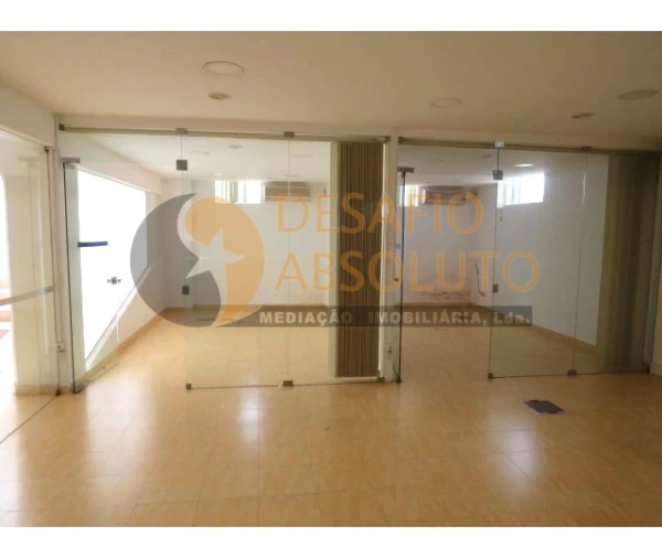 Garagem para Venda em Setubal (São Sebastião) Foto 6