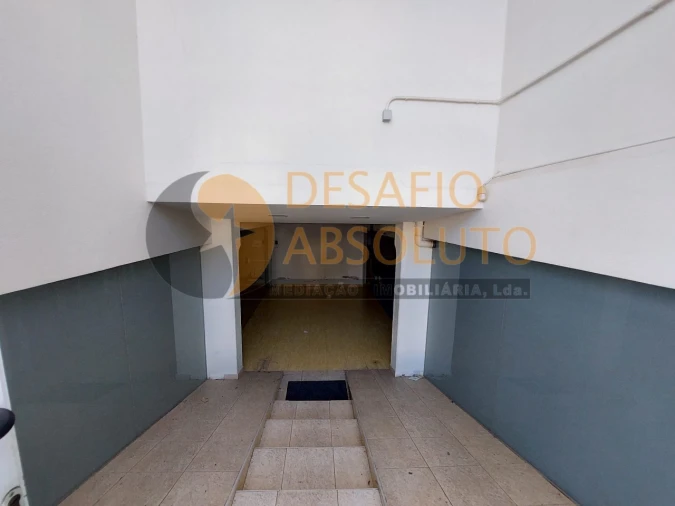 Garagem para Venda em Setubal (São Sebastião) Foto 3