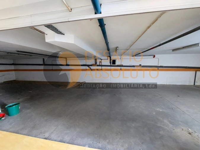 Garagem para Venda em Setubal (São Sebastião) Foto 6