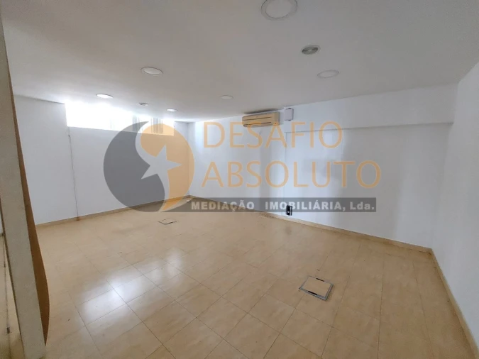 Garagem para Venda em Setubal (São Sebastião) Foto 12