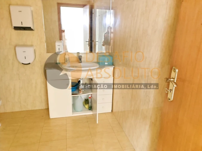 Garagem para Venda em Setubal (São Sebastião) Foto 16