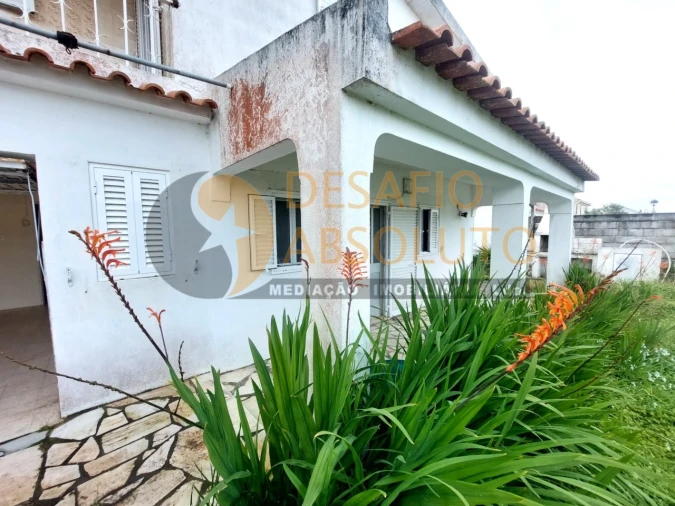 Moradia T3 para Venda em Sesimbra (Castelo) Foto 2