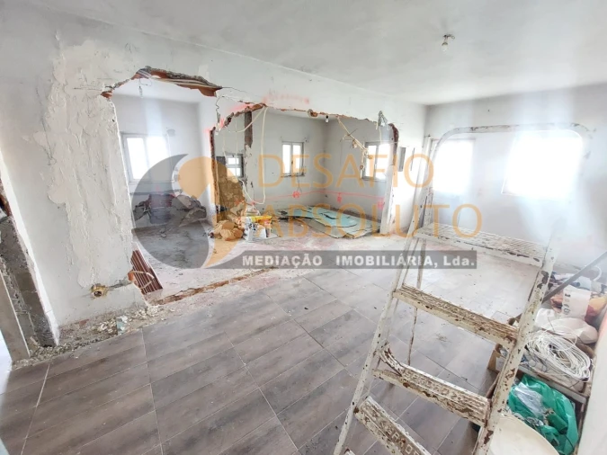 Moradia T3 para Venda em Sesimbra (Castelo) Foto 13