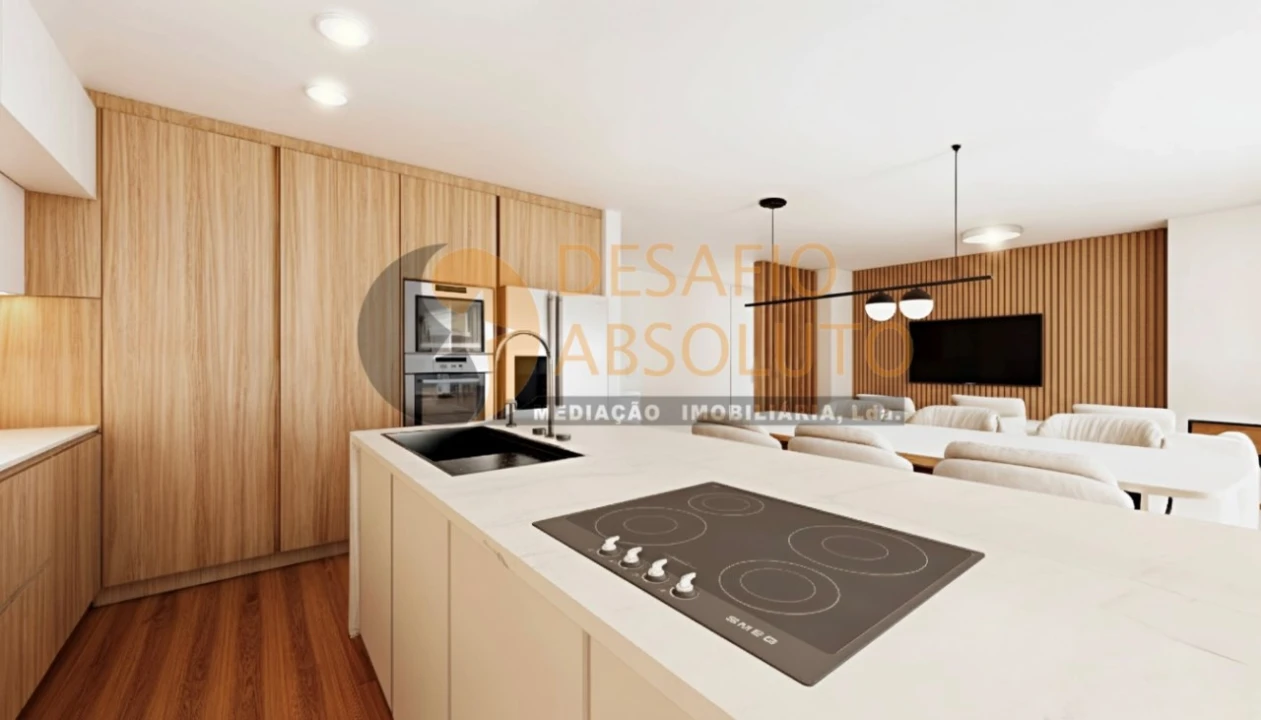 Moradia T4 para Venda em Fernao Ferro Foto 6