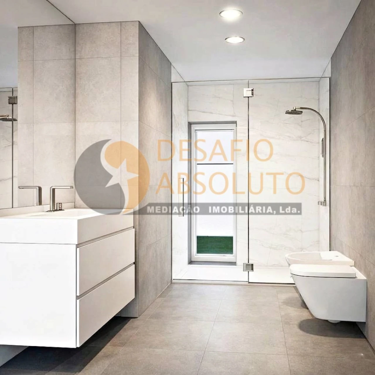 Moradia T4 para Venda em Fernao Ferro Foto 16