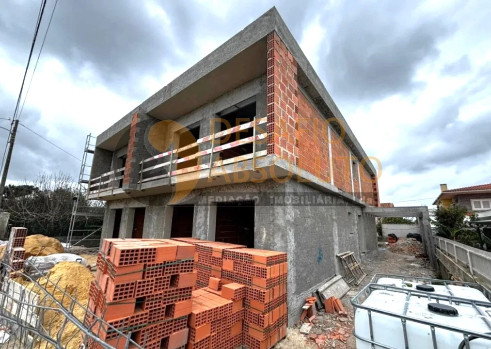 Moradia T4 para Venda em Fernao Ferro Foto 13