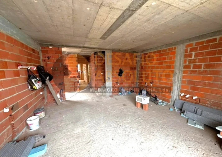 Moradia T4 para Venda em Fernao Ferro Foto 16