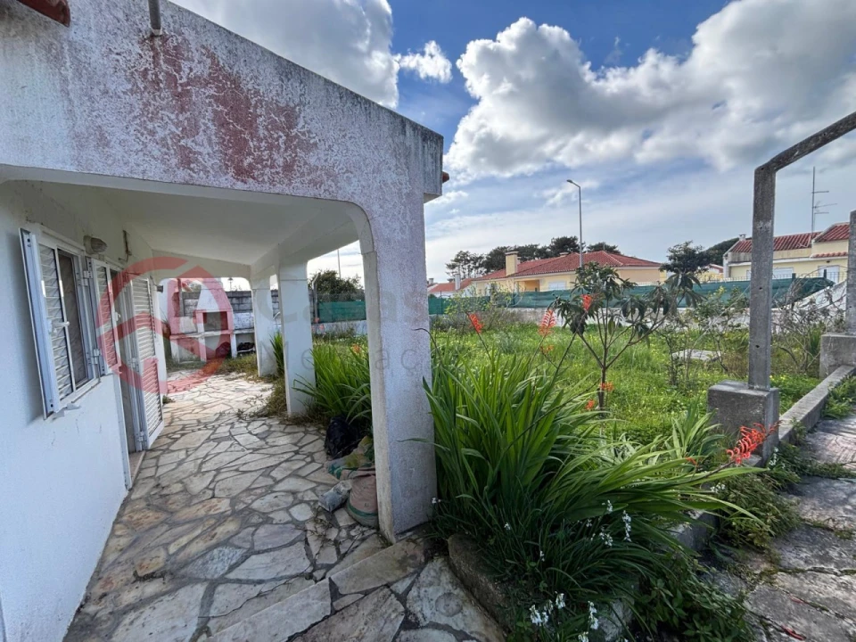 Moradia T4 para Venda em Sesimbra (Castelo) Foto 8