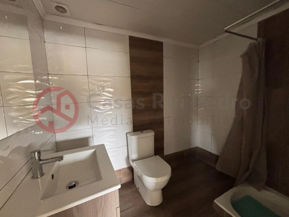 Moradia T4 para Venda em Sesimbra (Castelo) Foto 35