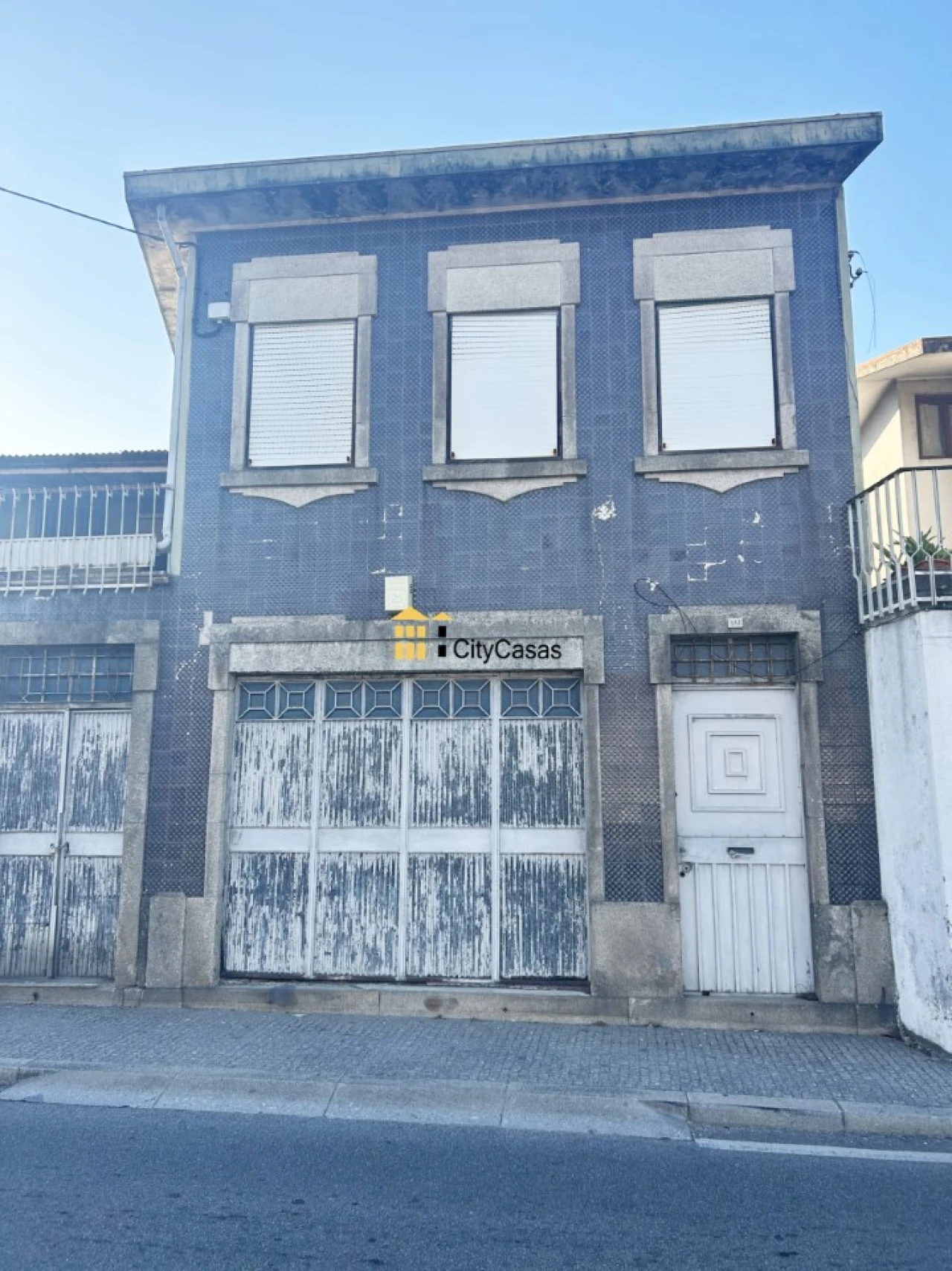 Prédio para Venda em Milheiros Foto 15