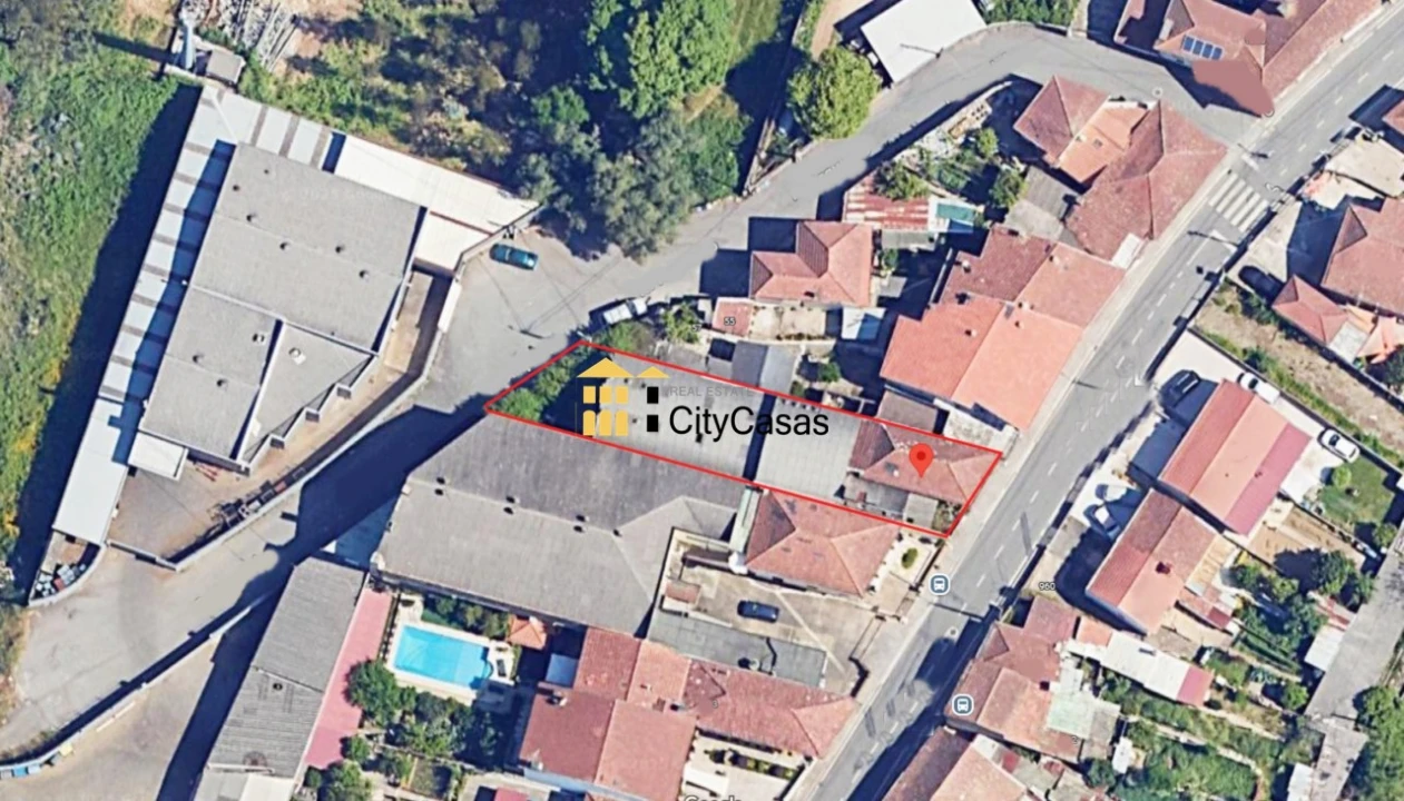 Prédio para Venda em Milheiros Foto 18