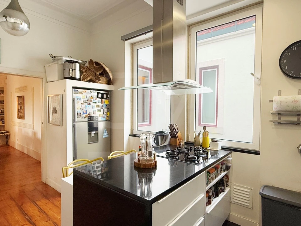 Apartamento T5 para Venda em Avenidas Novas Foto 22