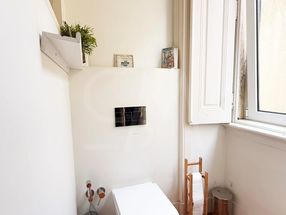 Apartamento T5 para Venda em Avenidas Novas Foto 47