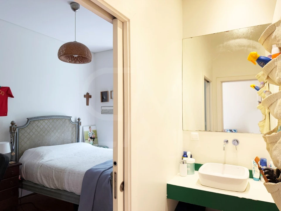 Apartamento T5 para Venda em Avenidas Novas Foto 28