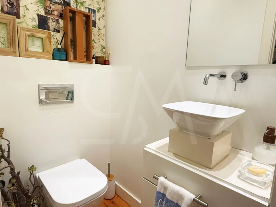 Apartamento T5 para Venda em Avenidas Novas Foto 24