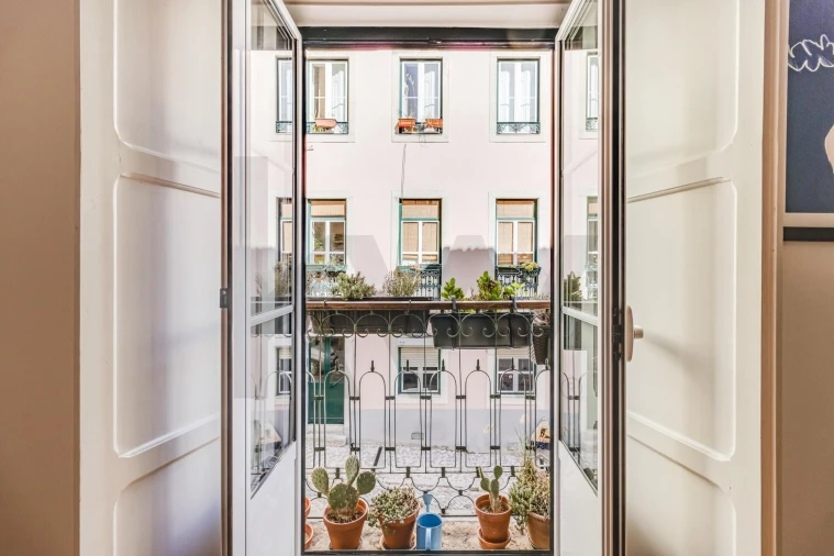 Moradia T3 para Arrendamento em Santo António Foto 27