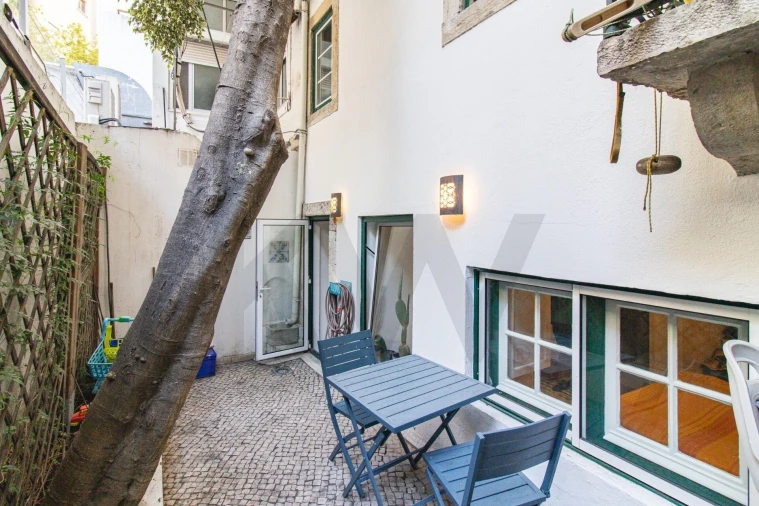 Moradia T3 para Arrendamento em Santo António Foto 40