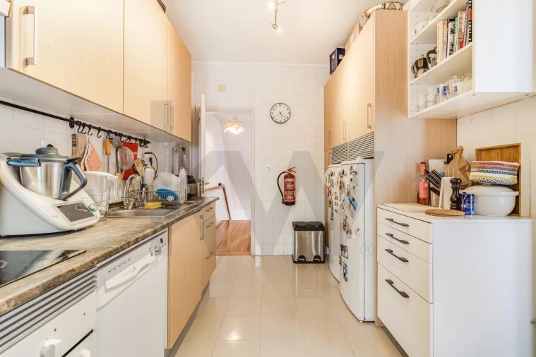 Moradia T3 para Arrendamento em Santo António Foto 37