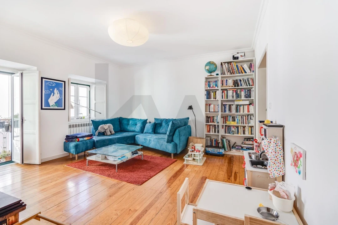 Moradia T3 para Arrendamento em Santo António Foto 3