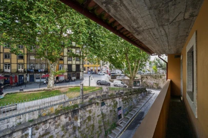 Apartamento T3 para Venda em Cedofeita, Santo Ildefonso, Sé, Miragaia, São Nicolau e Vitória
