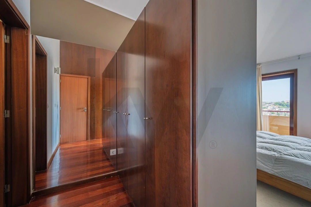 Apartamento T3 para Venda em Cedofeita, Santo Ildefonso, Sé, Miragaia, São Nicolau e Vitória Foto 8