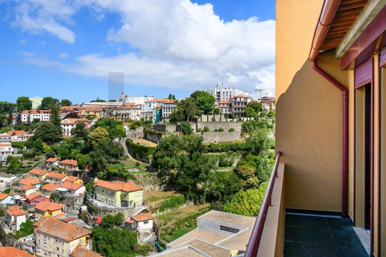 Apartamento T3 para Venda em Cedofeita, Santo Ildefonso, Sé, Miragaia, São Nicolau e Vitória Foto 20
