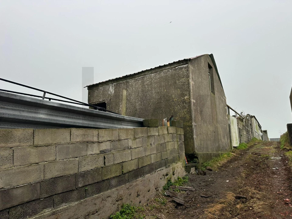 Moradia T2 para Venda em Covoada Foto 15