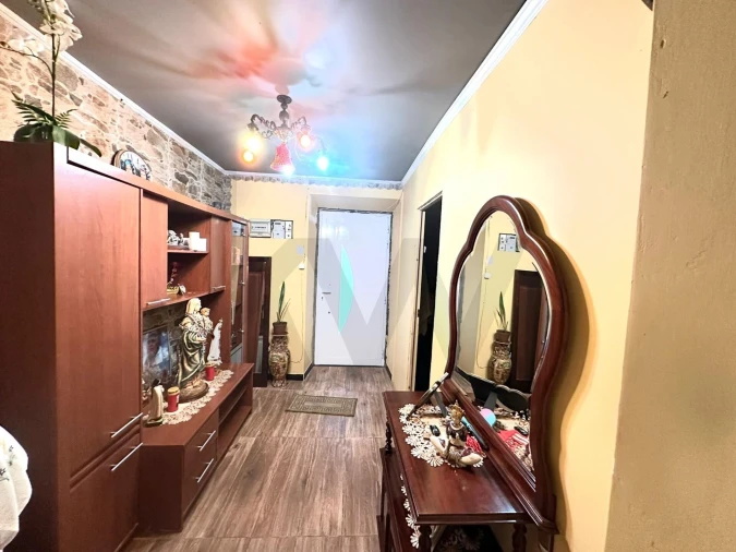 Moradia T2 para Venda em Covoada Foto 4