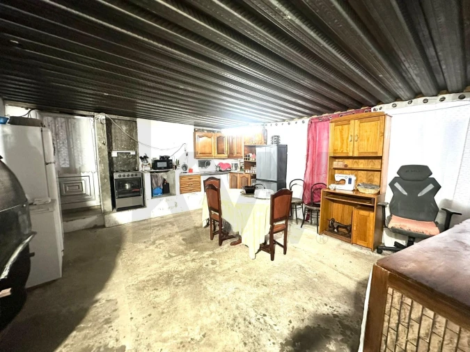 Moradia T2 para Venda em Covoada Foto 9