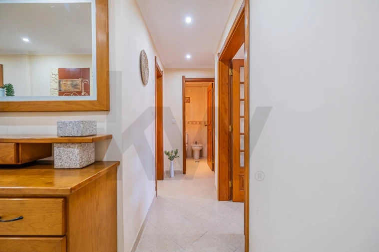 Apartamento T3 para Venda em Almada, Cova da Piedade, Pragal e Cacilhas Foto 16