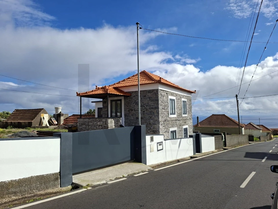 Moradia T1 para Venda em Gaula Foto 3