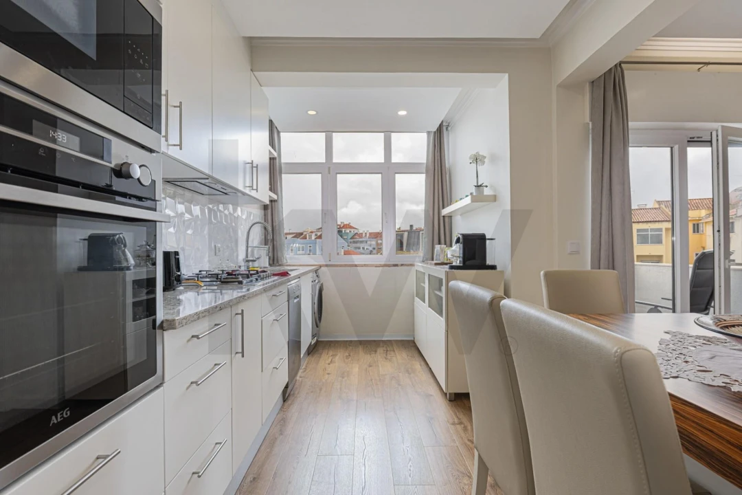 Apartamento T2 para Venda em Algés, Linda-A-Velha e Cruz Quebrada-Dafundo Foto 8