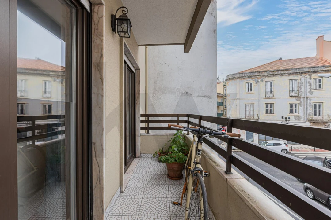 Apartamento T2 para Venda em Algés, Linda-A-Velha e Cruz Quebrada-Dafundo Foto 24