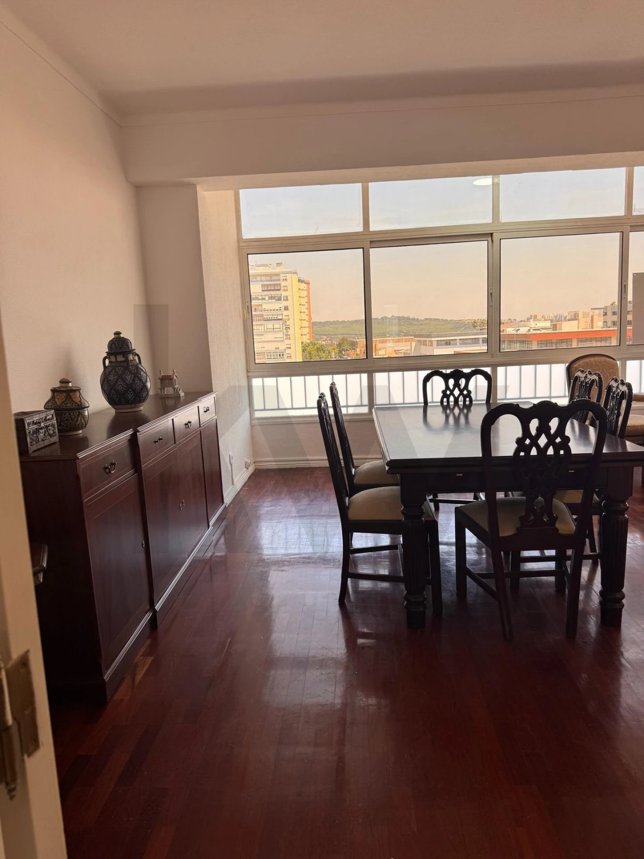 Apartamento T3 para Arrendamento em Carnaxide e Queijas Foto 4