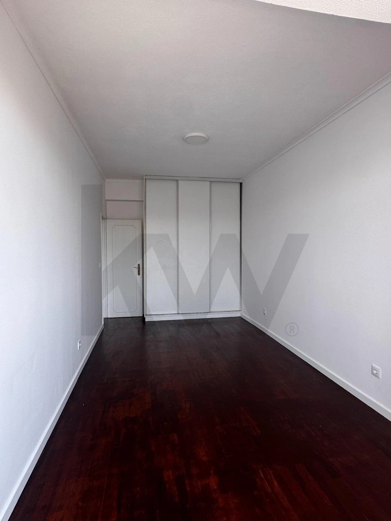 Apartamento T3 para Arrendamento em Carnaxide e Queijas Foto 14