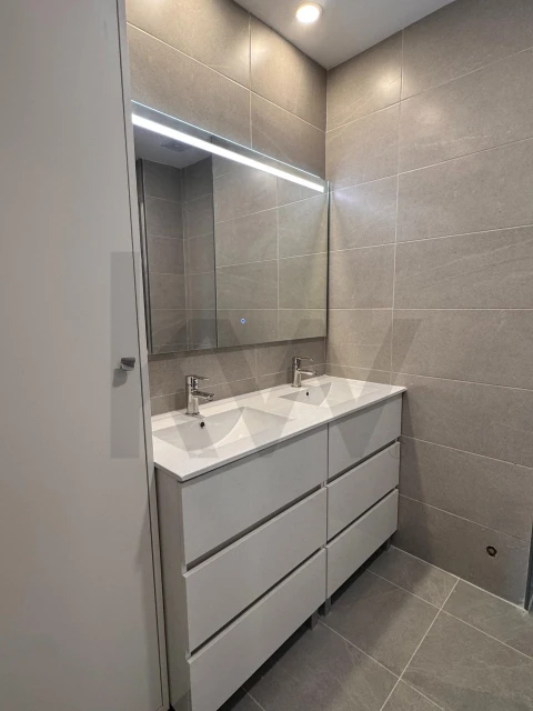 Apartamento T3 para Arrendamento em Carnaxide e Queijas