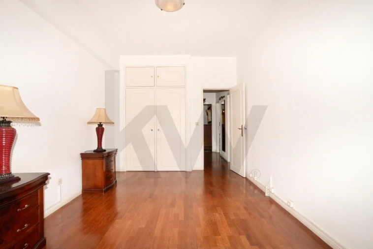 Apartamento T3 para Arrendamento em Carnaxide e Queijas Foto 20