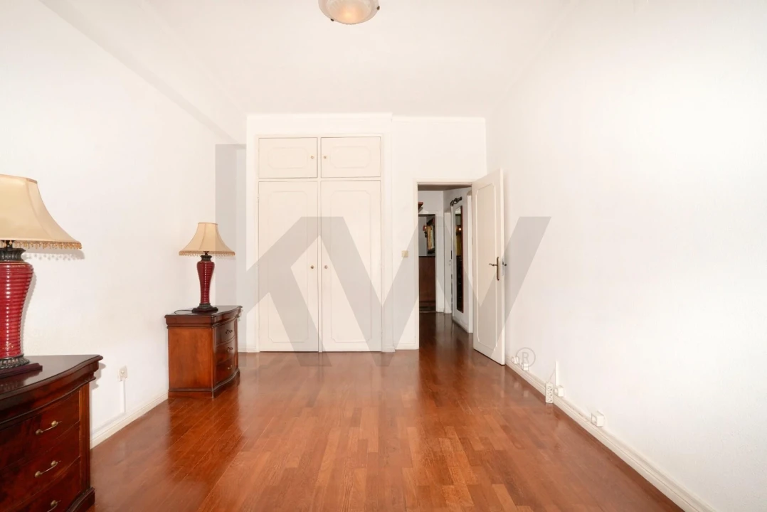 Apartamento T3 para Arrendamento em Carnaxide e Queijas Foto 20