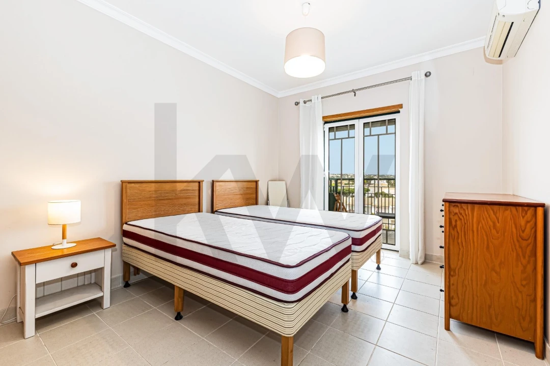 Apartamento T2 para Arrendamento em Guia Foto 13