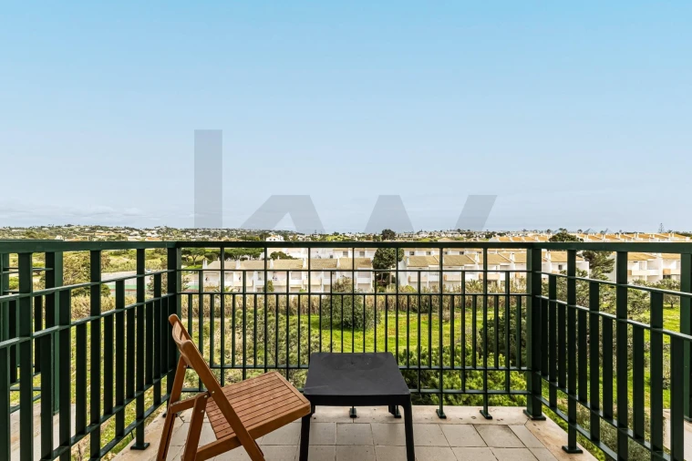 Apartamento T2 para Arrendamento em Guia Foto 15