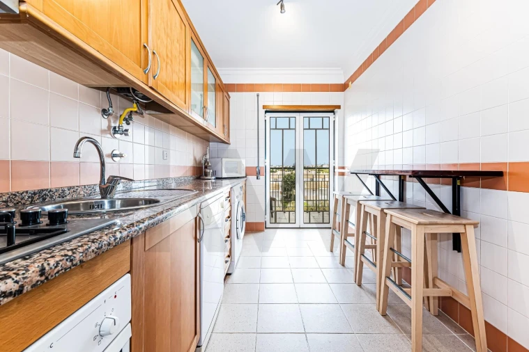 Apartamento T2 para Arrendamento em Guia Foto 16